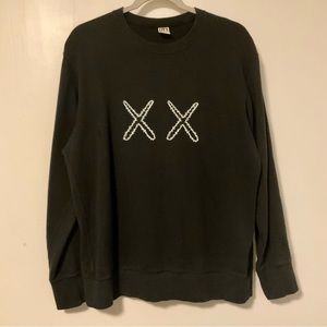 Uniqlo x KAWS x Sesame Street Embroidered Sweatshirt Rare